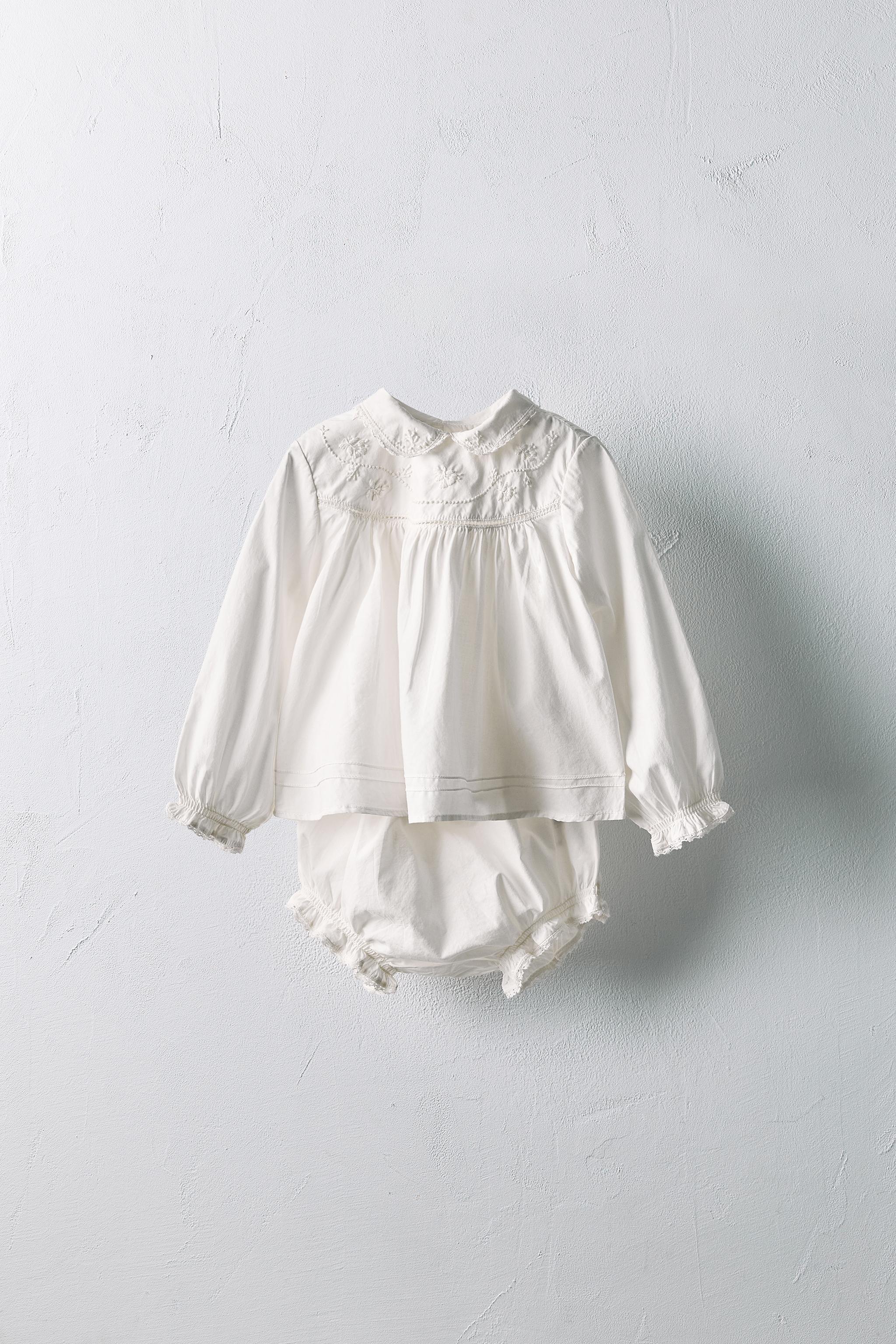 1 MONTH - 3 YEARS/ LIMITED EDITION POPLIN SHIRT AND EMBROIDERED FLOWER BLOOMERS SET